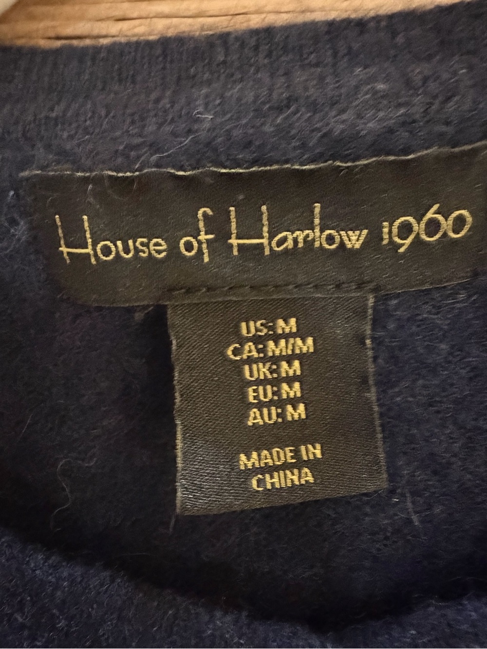 House of Harlow 1960 100% Cashmere Cropped Navy Cardigan Sweater Size M - Picture 3 of 6